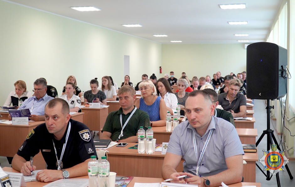 Фото1  - Міжнародна науково-практична конференція в ДонДУВС