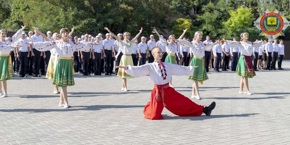 Фото 6 - Український народний танок «Гопак» в ДонДУВС